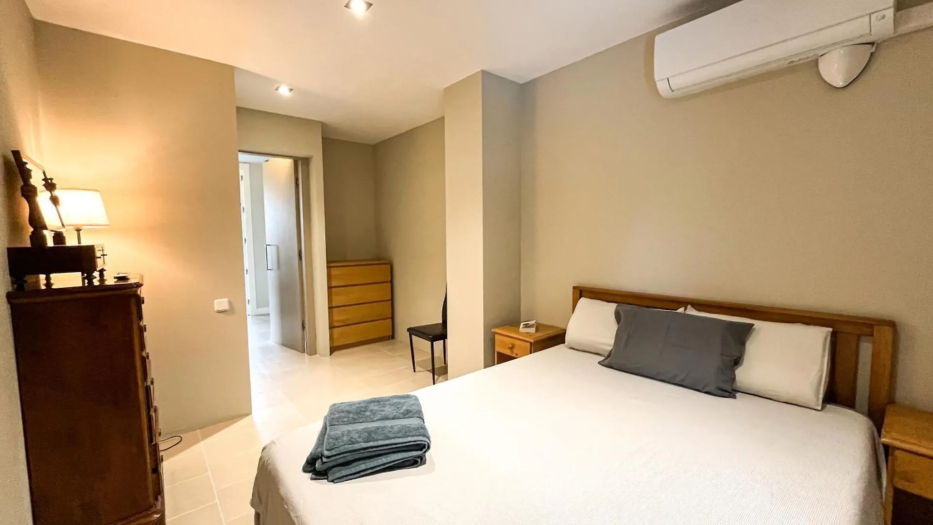 Villa Peralta Girona City W Above Ground Pool Ισπανία